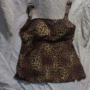 Chic Leopard Print Camisole